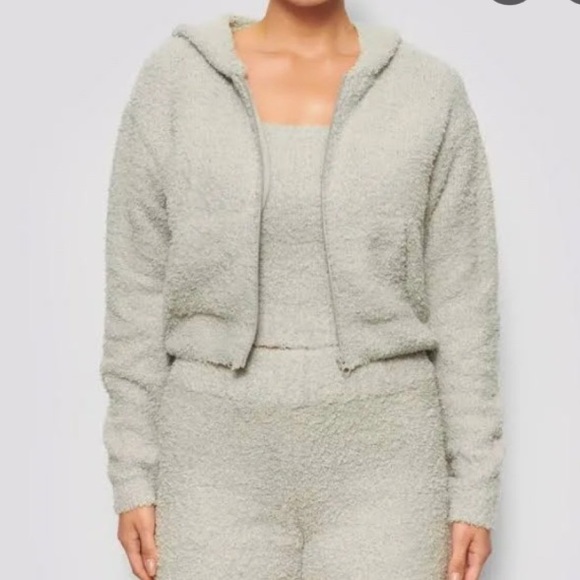 SKIMS Tops - Skims Cozy Knit Bundle- Tank and Hoodie Full Zip Jacket. Sz Small